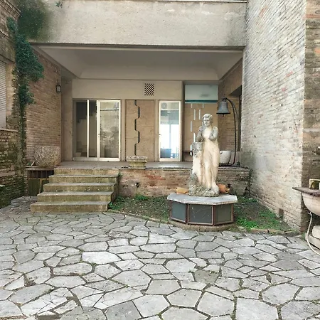 Al Castello House By World Apartment